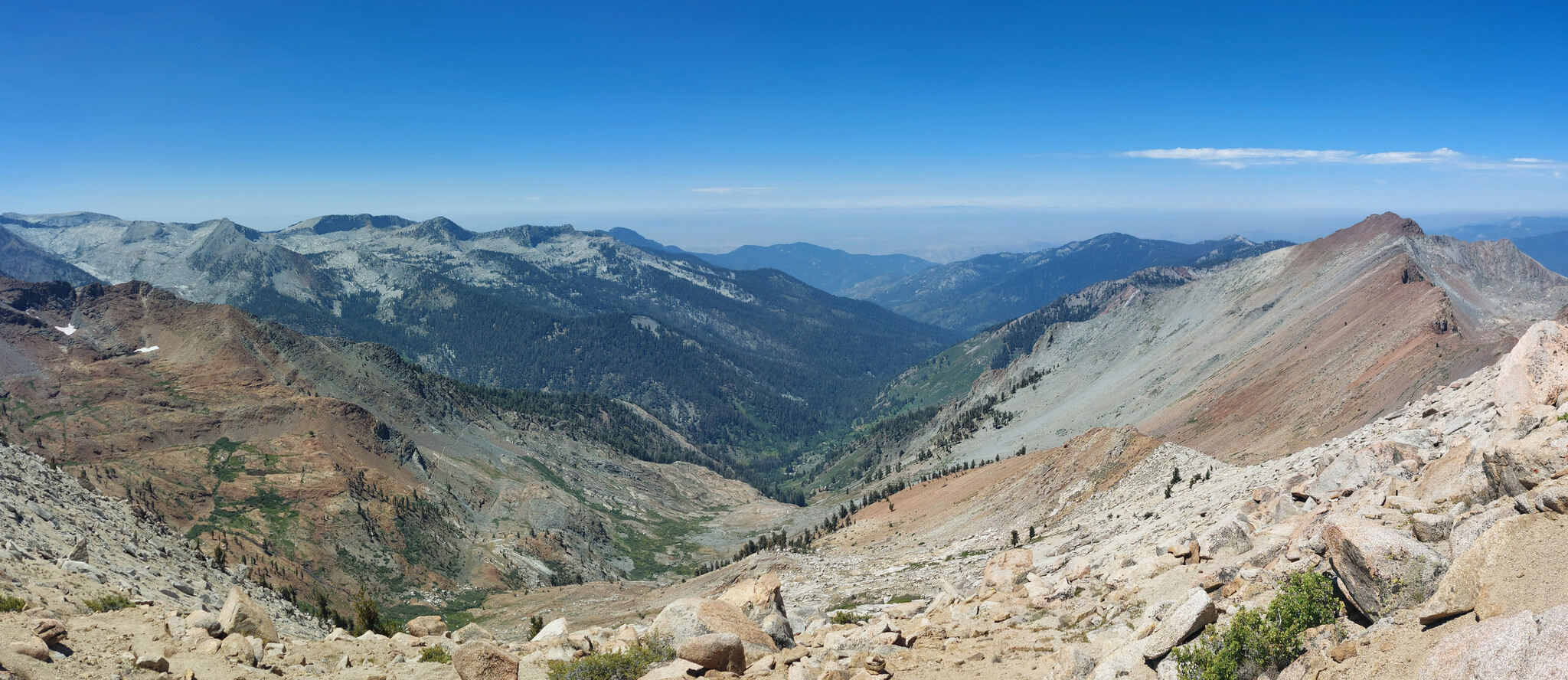 Valley south of Sawtooth Pass, parking lot